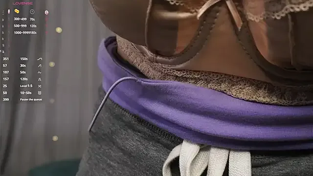 EMILY_GREENSON – webcam model profile photo Image 17