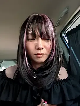 NoaMarin – webcam model profile photo Image 2