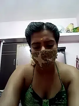 AylaRosell – webcam model profile photo Image 15