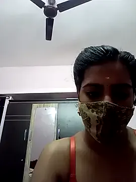 AylaRosell – webcam model profile photo Image 6