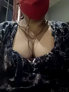 MelissaGolden – webcam model profile photo Image 6