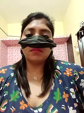 RoxieHill – webcam model profile photo Image 10