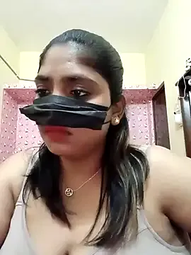 RoxieHill – webcam model profile photo Image 3