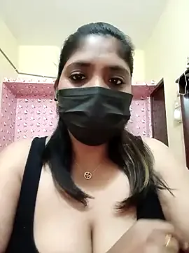 RoxieHill – webcam model profile photo Image 5