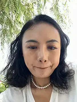 CassieGil – webcam model profile photo Image 5