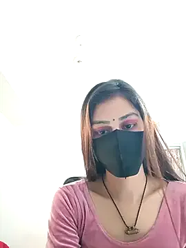 LaraPunkt – webcam model profile photo Image 12