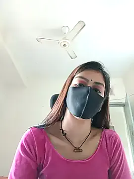 LaraPunkt – webcam model profile photo Image 15