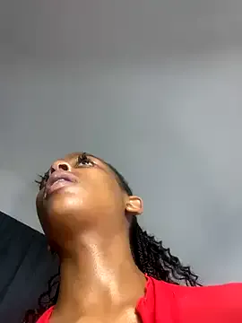 KeyriGonzalez – webcam model profile photo Image 11