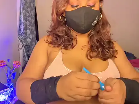 AylaRosell – webcam model profile photo Image 10