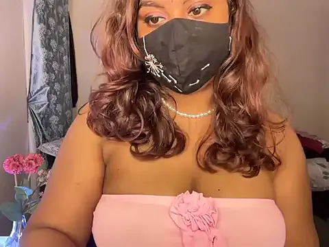 AylaRosell – webcam model profile photo Image 9