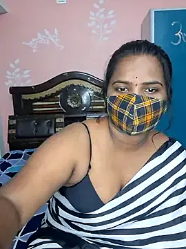 MeilynDuque – webcam model profile photo Image 8