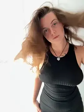 KaraNoir – webcam model profile photo Image 13