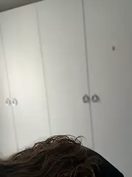 KaraNoir – webcam model profile photo Image 14