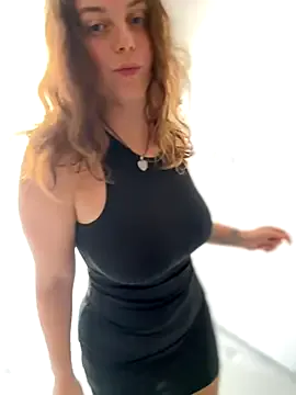 KaraNoir – webcam model profile photo Image 5