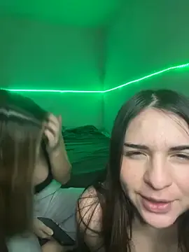 PaulinaSwift – webcam model profile photo Image 19