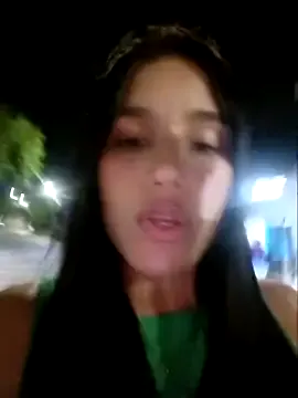 miamellycious – webcam model profile photo Image 17