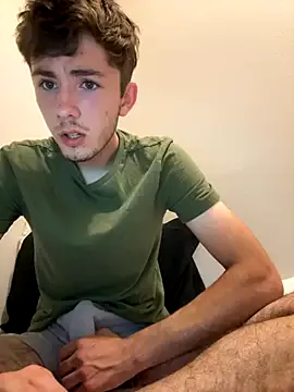 PaulinaSwift – webcam model profile photo Image 14