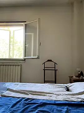 KaraNoir – webcam model profile photo Image 7