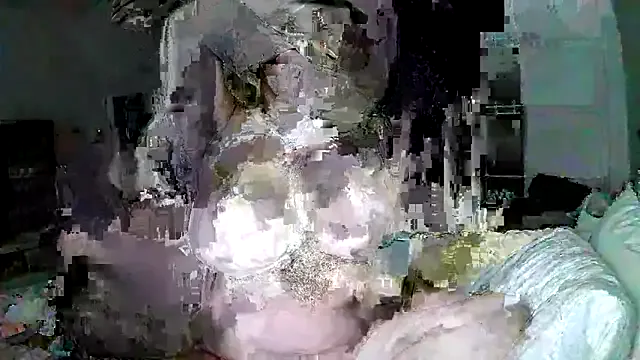 IrisWain – webcam model profile photo Image 5