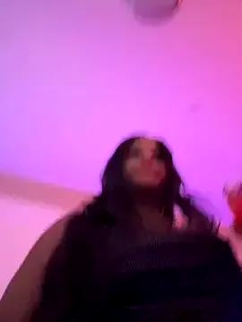 LyahLenox – webcam model profile photo Image 10