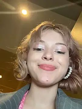 KimberlyWalthon – webcam model profile photo Image 2