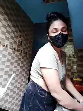 SkyLumen – webcam model profile photo Image 13