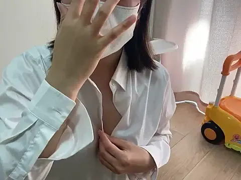 CassieGil – webcam model profile photo Image 8