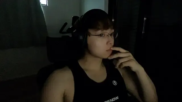 KhloeWonders – webcam model profile photo Image 5