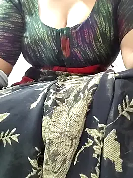 Martina_conor – webcam model profile photo Image 9