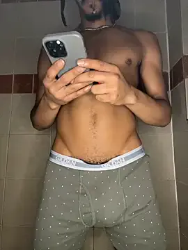 Kathia_Ferrer – webcam model profile photo Image 9