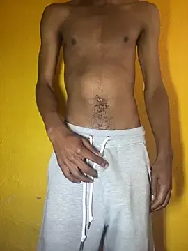 PaulinaSwift – webcam model profile photo Image 4