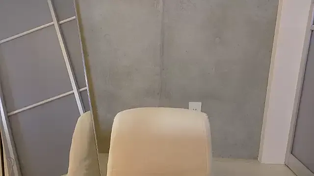 LyraCarvajal – webcam model profile photo Image 13