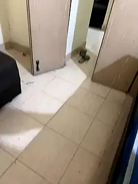 Devill_Angel_ – webcam model profile photo Image 15