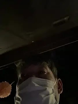 usu0130 – webcam model profile photo