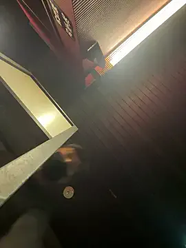 NoaRivas – webcam model profile photo Image 15