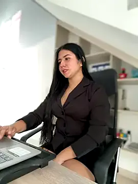 OneInAMillionXXX – webcam model profile photo Image 16