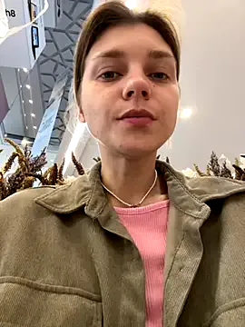 GreciaMorgan – webcam model profile photo Image 11