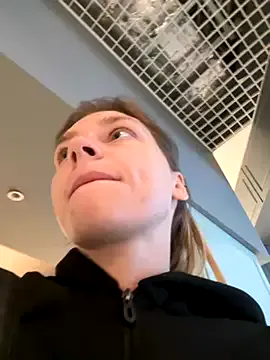 GreciaMorgan – webcam model profile photo Image 8