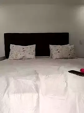 marcimaa – webcam model profile photo Image 12