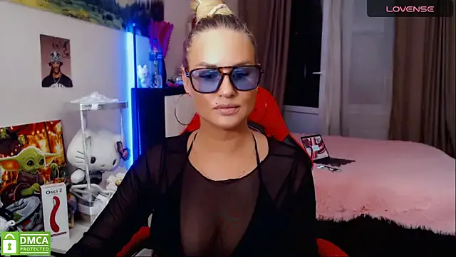 ZayaSeduce – webcam model profile photo Image 8