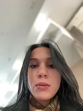 SophieBlaake – webcam model profile photo Image 6