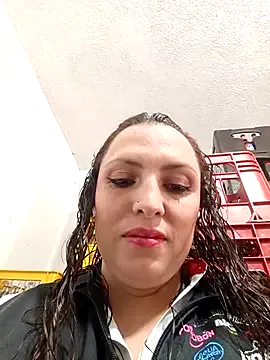 NatallieLynn – webcam model profile photo Image 11