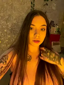 AylaRosell – webcam model profile photo Image 13