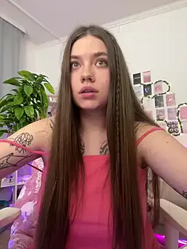 AylaRosell – webcam model profile photo Image 3