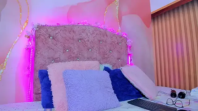 Amandanauty – webcam model profile photo Image 12