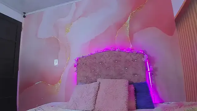 Amandanauty – webcam model profile photo Image 17