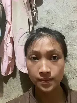 vyvy777 – webcam model profile photo