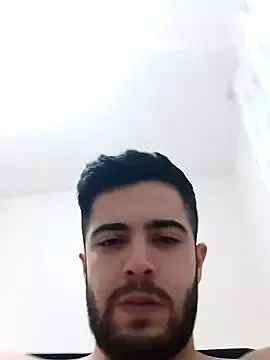 AmyBelmontt – webcam model profile photo Image 3