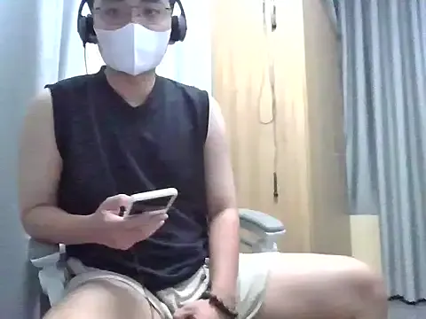 EmilyWeston – webcam model profile photo Image 3