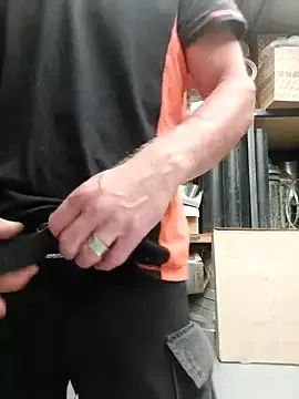 pizza_pa – webcam model profile photo Image 6